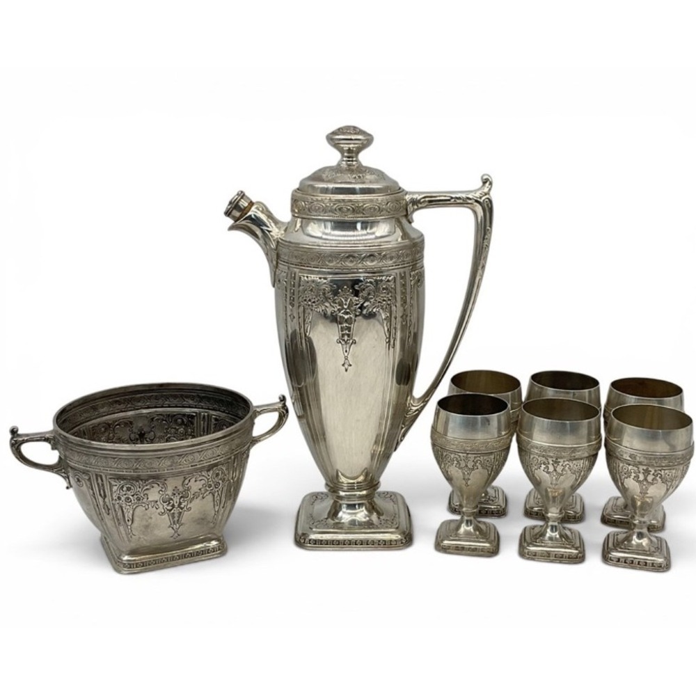 Cocktail Set Derby Silver‎ Co Art Deco Repousse Silverplate 8pc